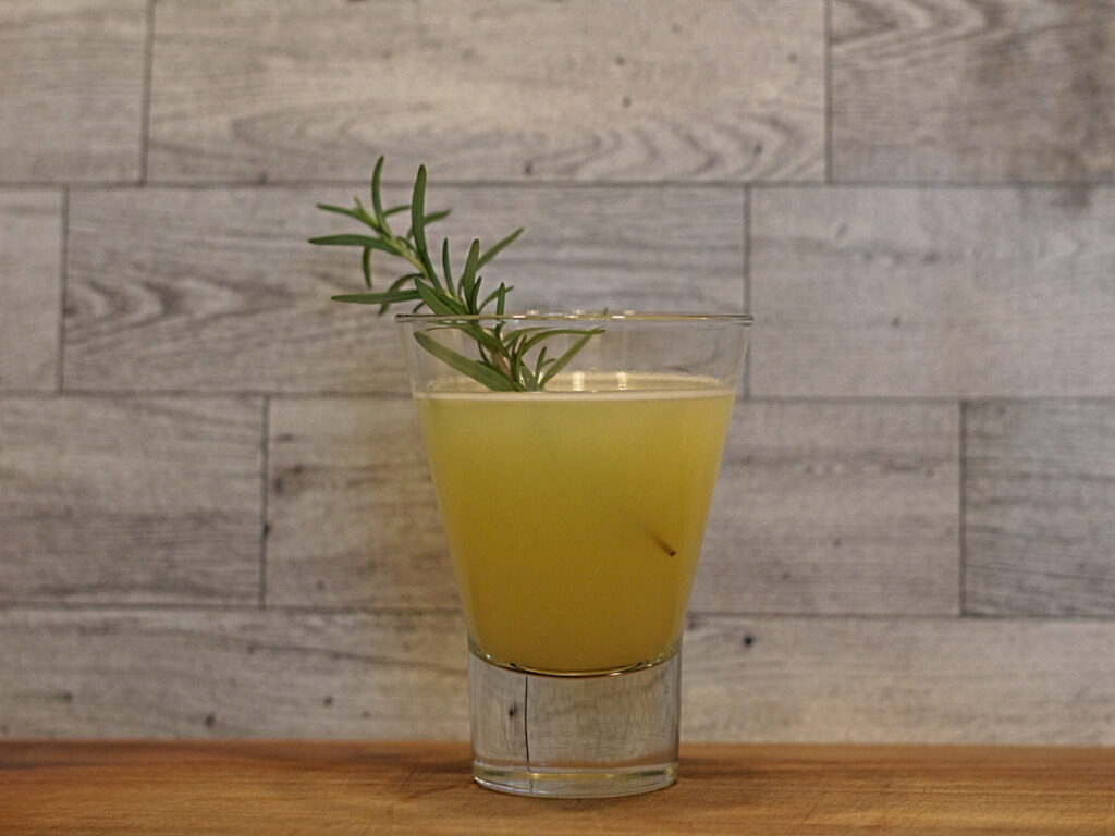 orange rosemary gin fizz