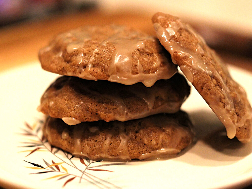 pile of apple cider cookies