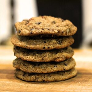 keto chocolate chip cookies